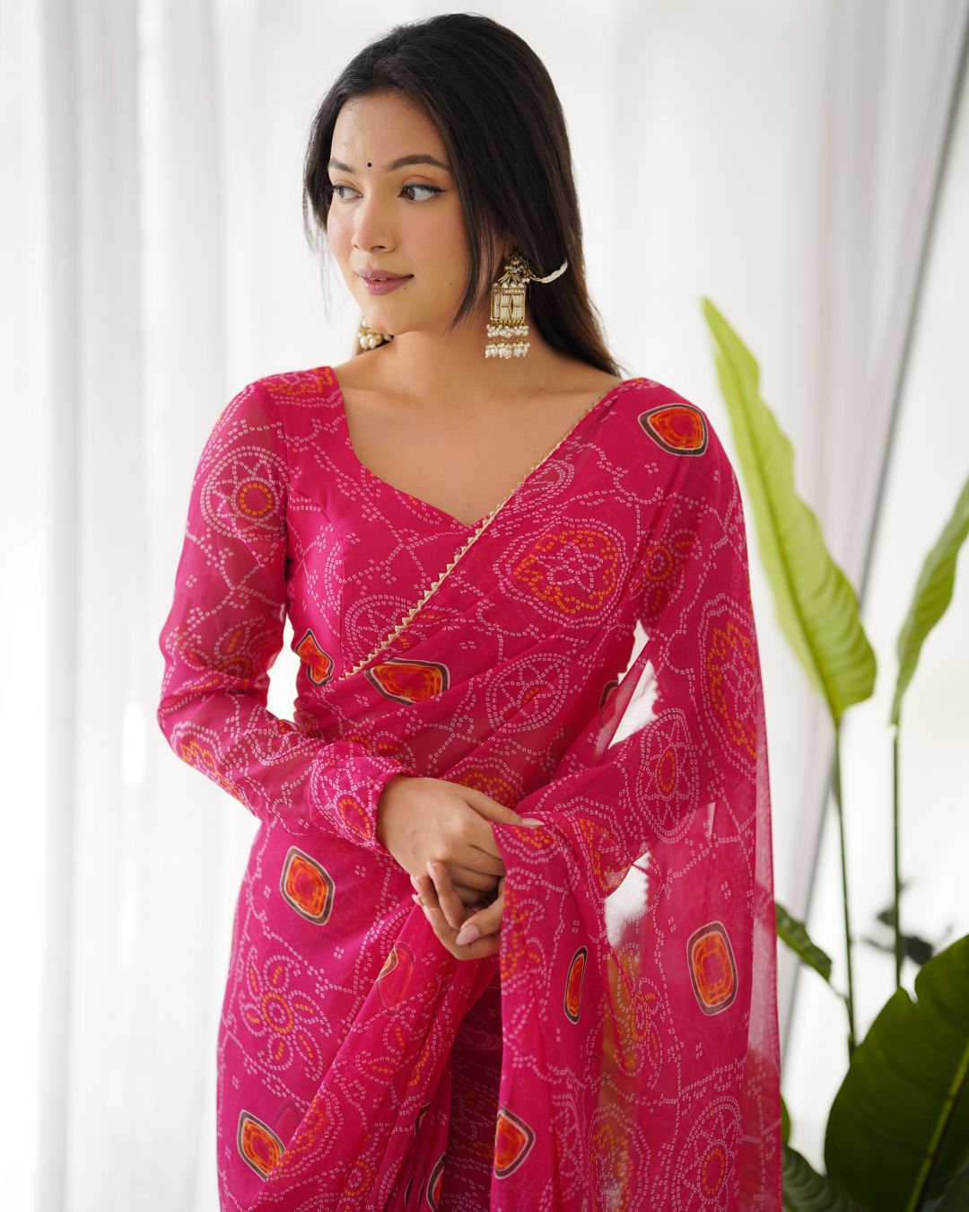 Beautiful Pink Bandhej Print Sare