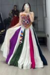 Flaunt ethnic elegance with this colorful Navratri choli set